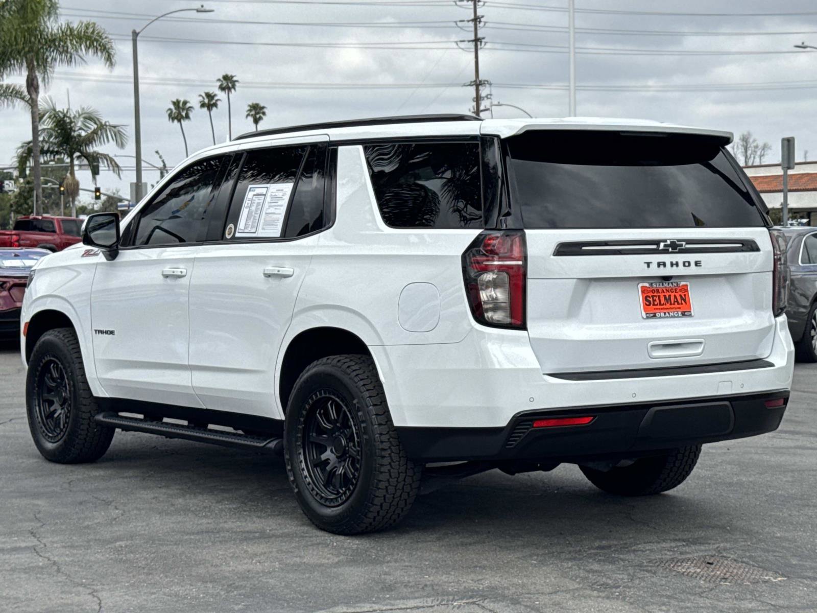 Used 2024 Chevrolet Tahoe Z71 w/ Luxury Package image 7