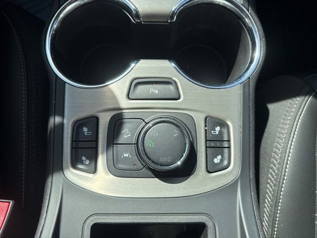 Used 2023 GMC Terrain Denali w/ LPO, Cargo Package image 21