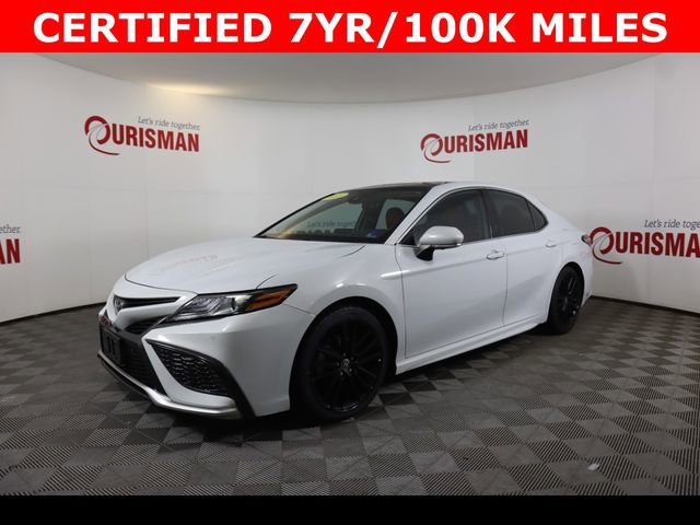 Used 2023 Toyota Camry XSE w/ Navigation Package image 4