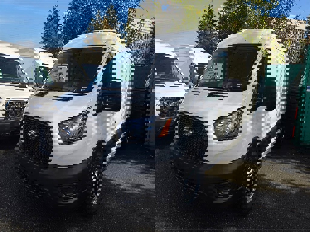 New 2025 Ford Transit 250 148 Medium Roof