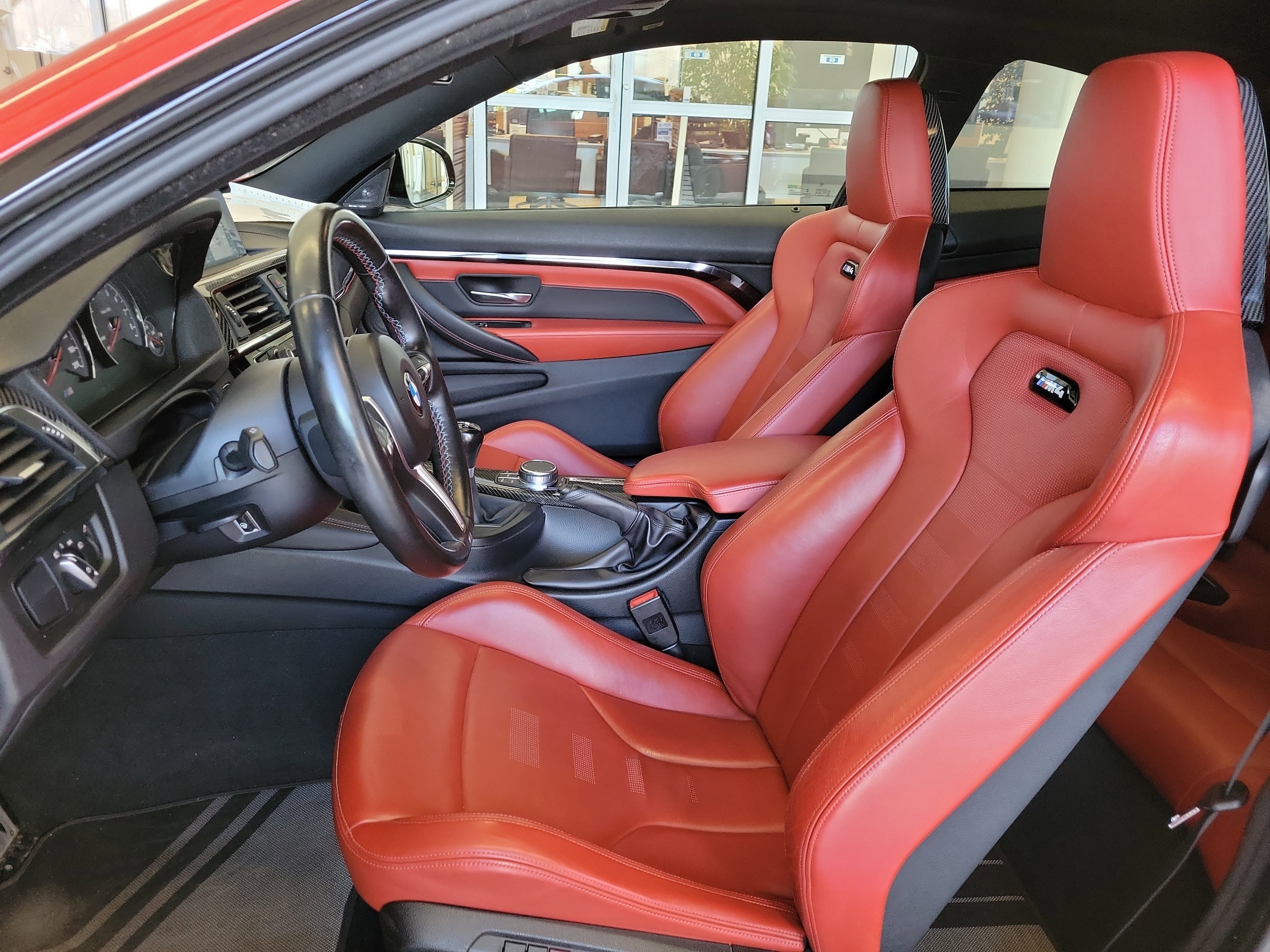 Used 2018 BMW M4 Coupe image 14