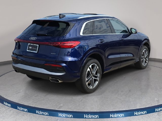 Certified 2025 Audi Q5 Premium w/ Convenience Package AWD/4WD image 6