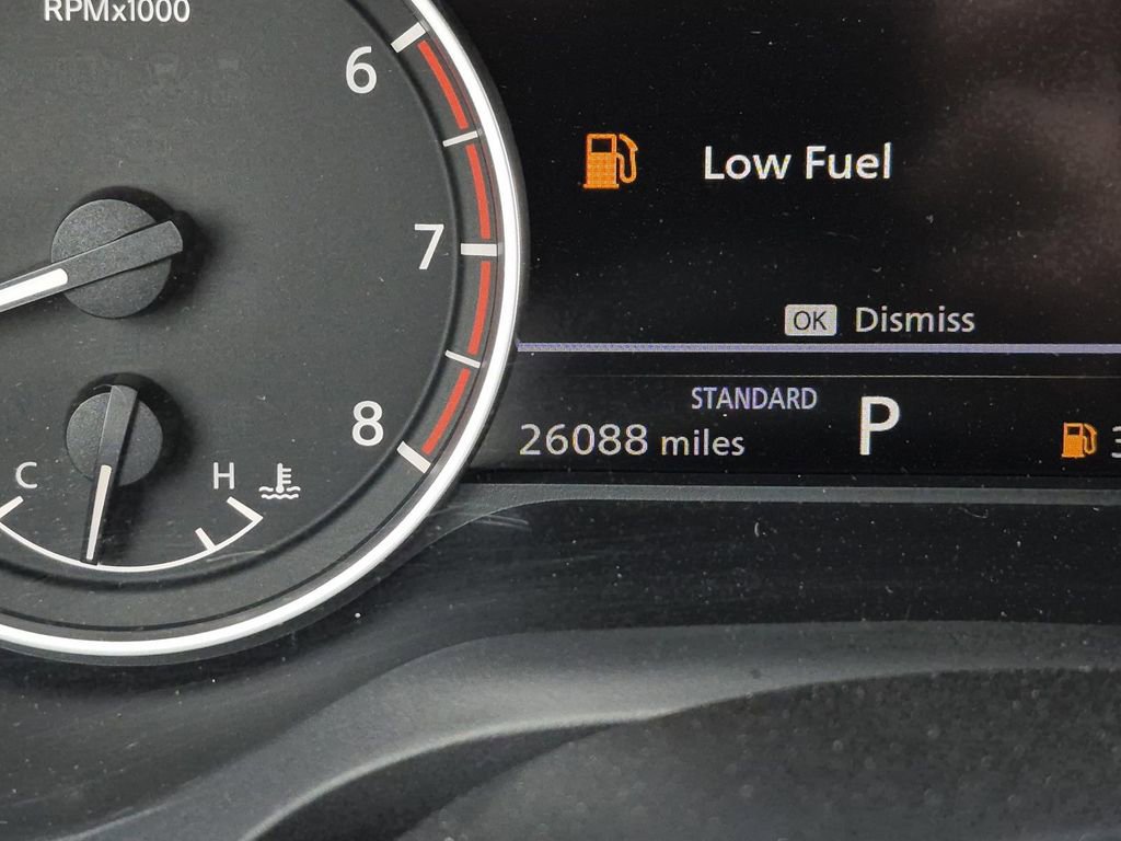 Used 2022 Nissan Rogue SV image 20