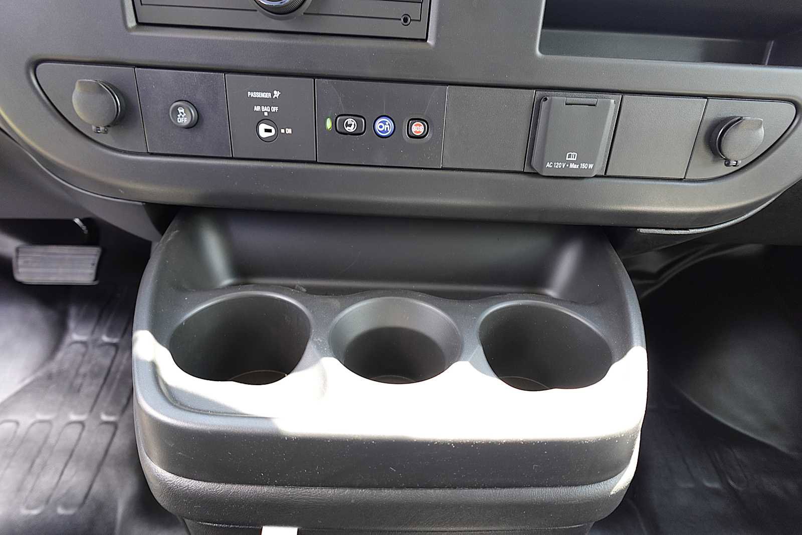 New 2025 GMC Savana 2500 w/ Driver Convenience Package image 15