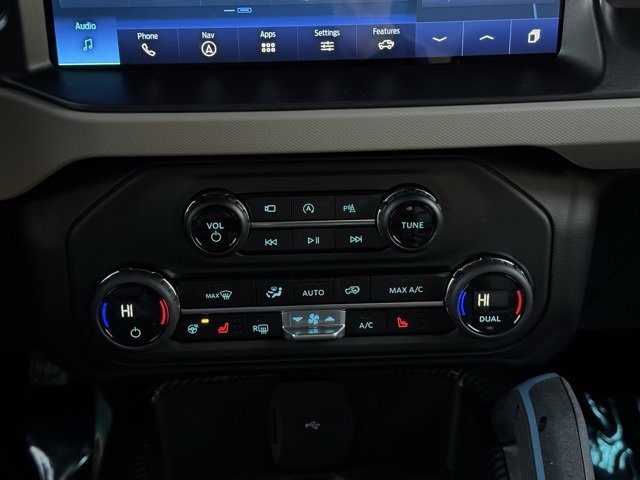 Used 2023 Ford Bronco Wildtrak image 13