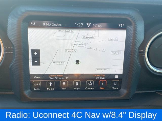 Used 2019 Jeep Wrangler Unlimited Sahara image 12