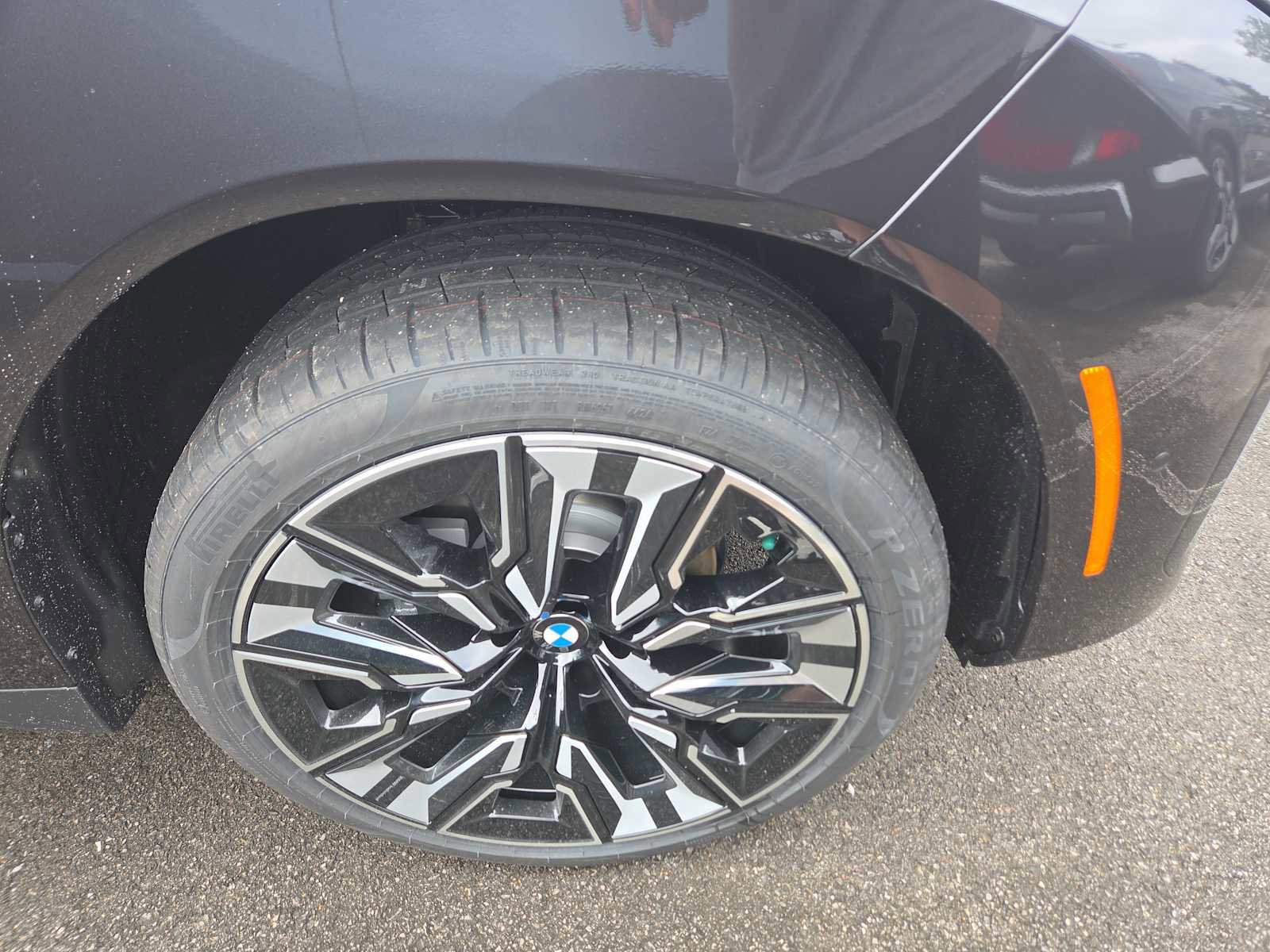 New 2025 BMW X3 xDrive30i w/ Premium Package image 4