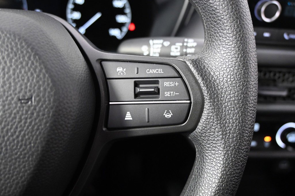 Used 2023 Honda HR-V LX image 34