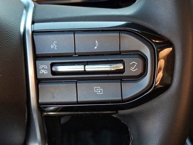 Certified 2024 Chevrolet Colorado ZR2 w/ Technology Package image 23