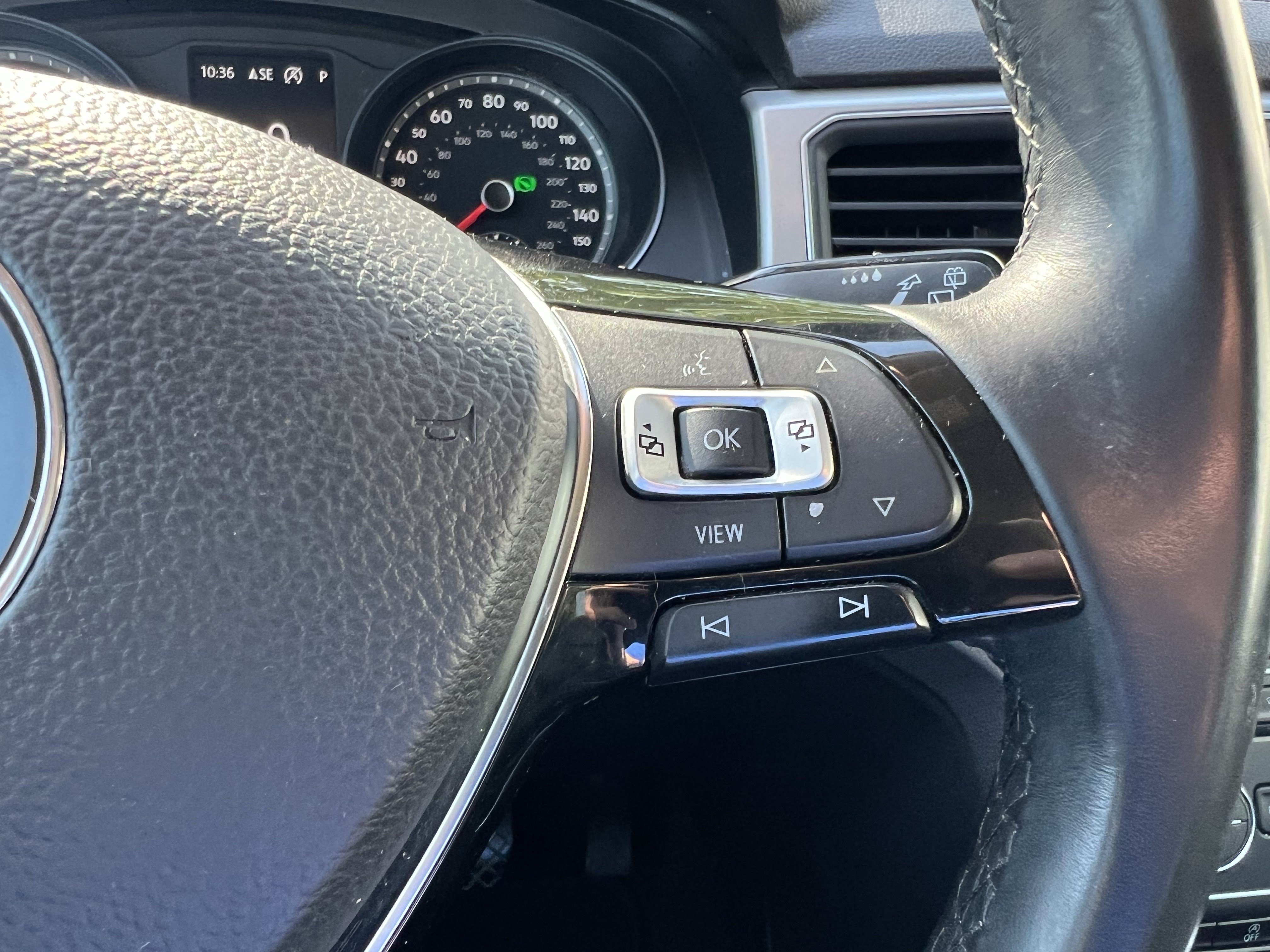 Used 2019 Volkswagen Atlas SE w/ Towing Package AWD/4WD image 20