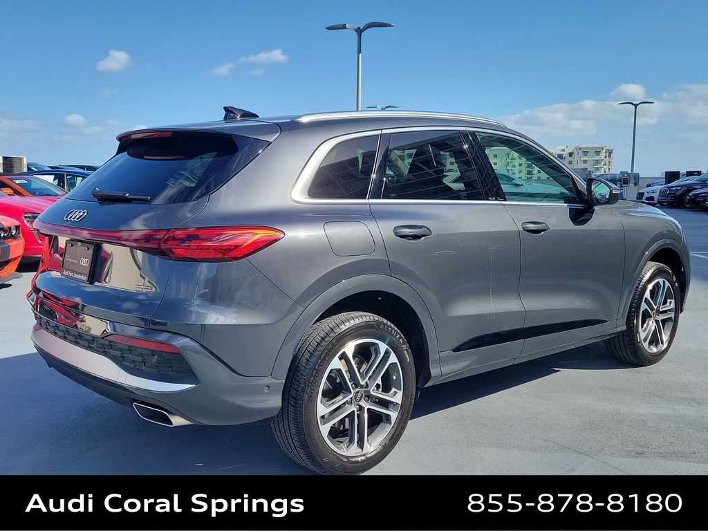 Certified 2025 Audi Q5 Premium w/ Premium Plus AWD/4WD image 6