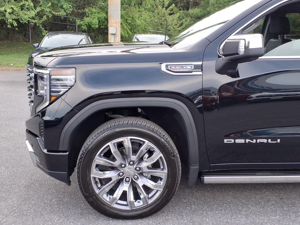 Certified 2025 GMC Sierra 1500 Denali w/ Denali Reserve Package AWD/4WD image 7