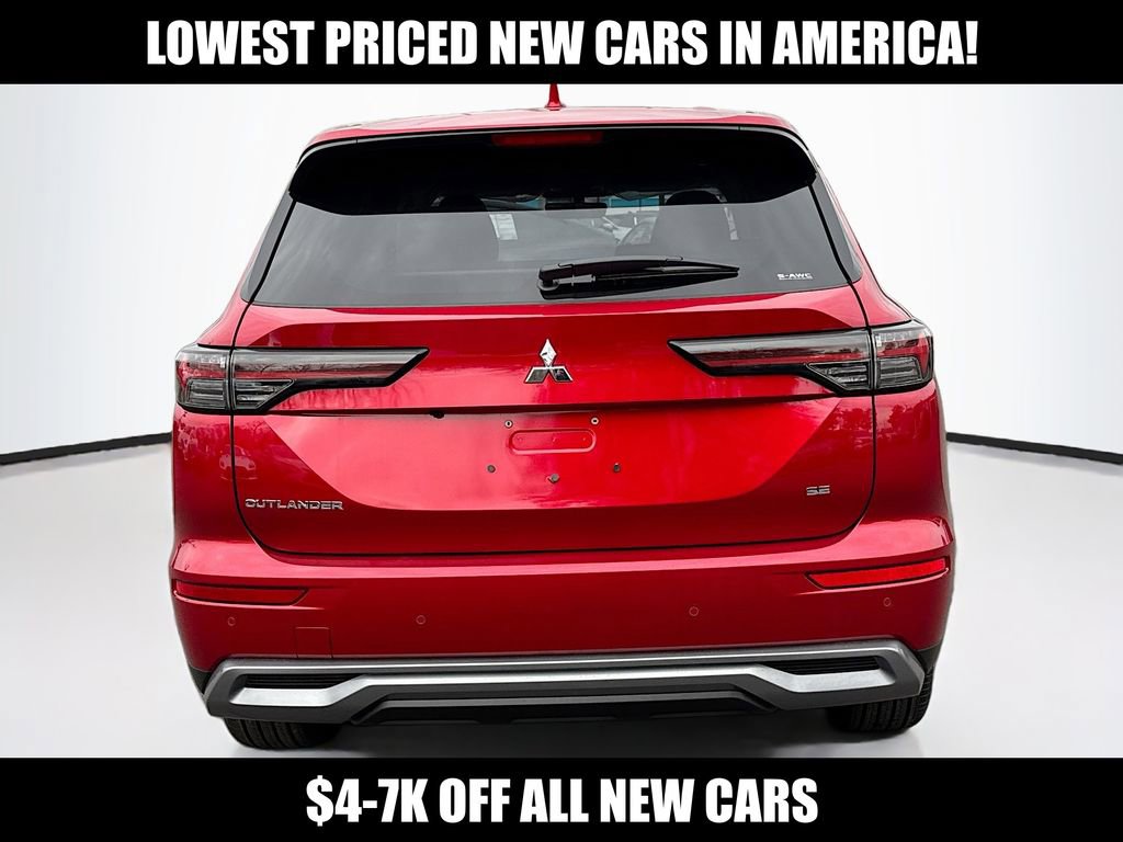 New 2025 Mitsubishi Outlander SE image 6