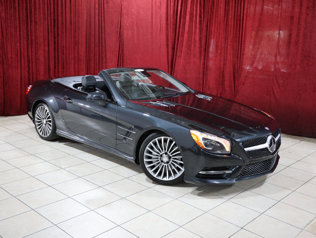 Used 2013 Mercedes-Benz SL 550 image 2