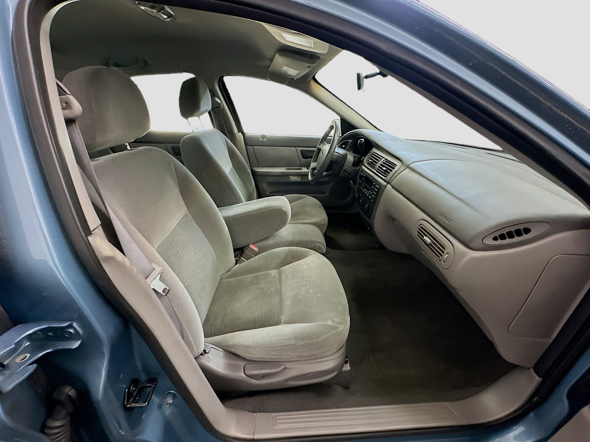 Used 2007 Ford Taurus SE image 30