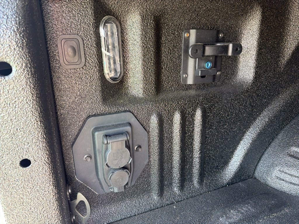 Used 2024 Ford F450 Lariat w/ Lariat Ultimate Package image 7