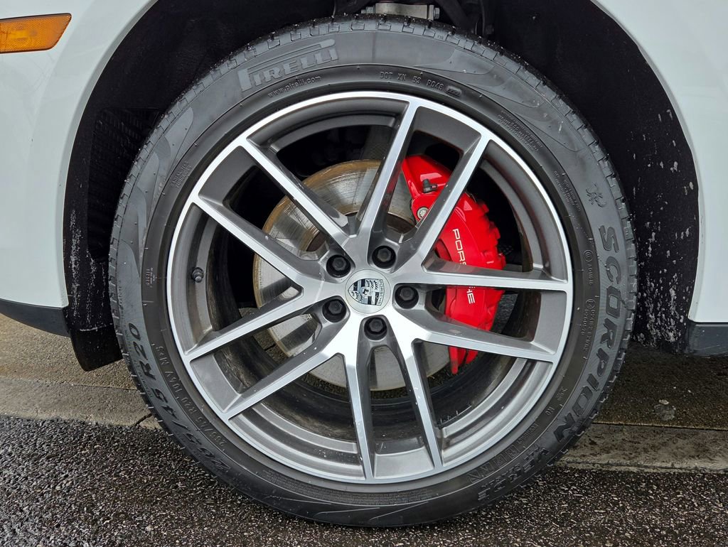Certified 2023 Porsche Macan S image 23