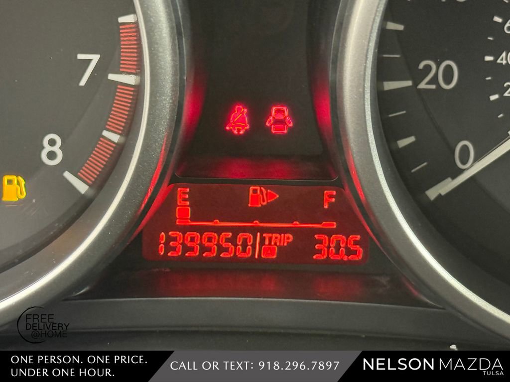 Used 2011 MAZDA MAZDA3 i Touring FWD image 25