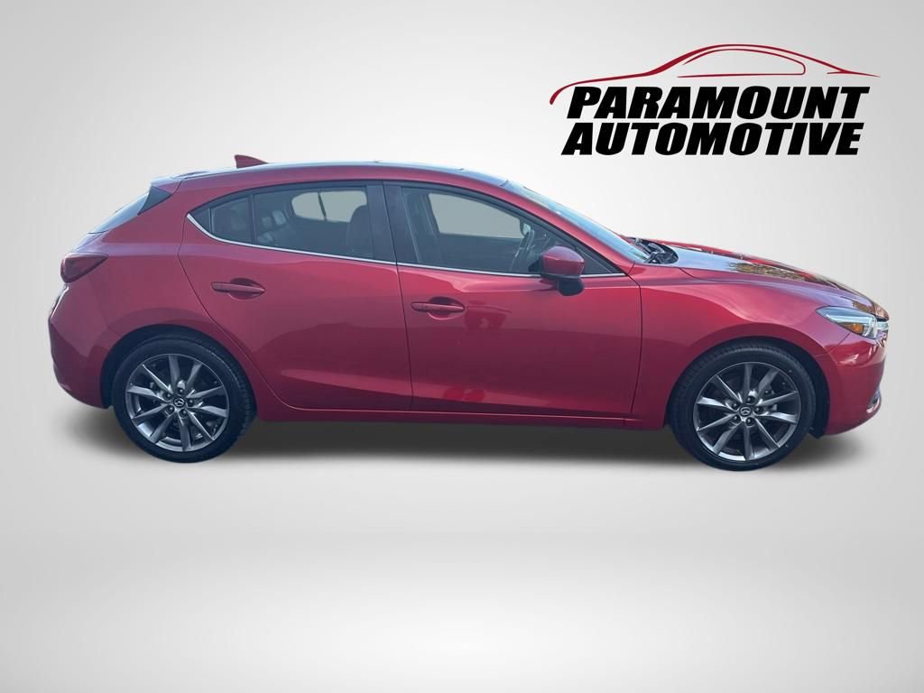 Used 2018 MAZDA MAZDA3 Grand Touring w/ Premium Equipment Package FWD image 8