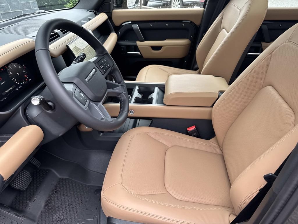 New 2026 Land Rover Defender 110 X-Dynamic SE AWD/4WD image 21