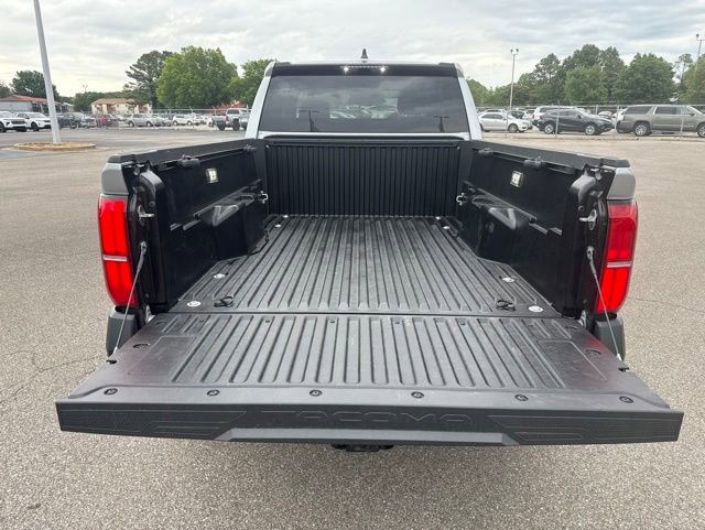 Used 2025 Toyota Tacoma SR w/ Towing Package RWD image 18
