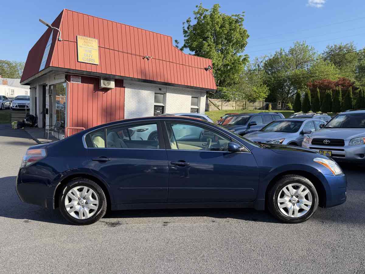 Used 2012 Nissan Altima 2.5 S FWD image 8