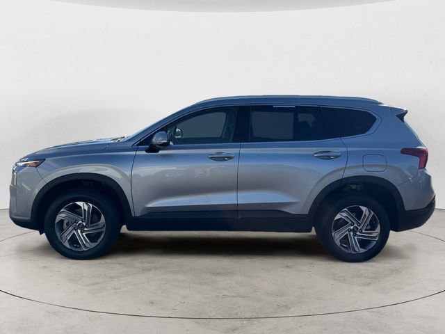 Used 2023 Hyundai Santa Fe SEL image 2