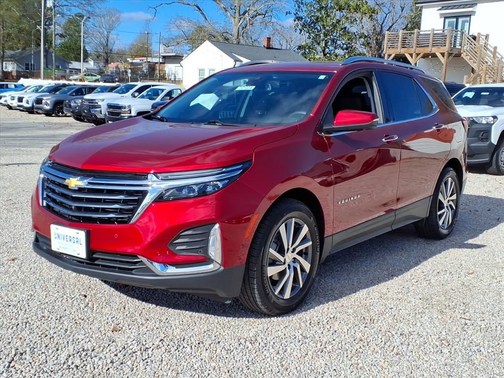 Used 2023 Chevrolet Equinox Premier image 3