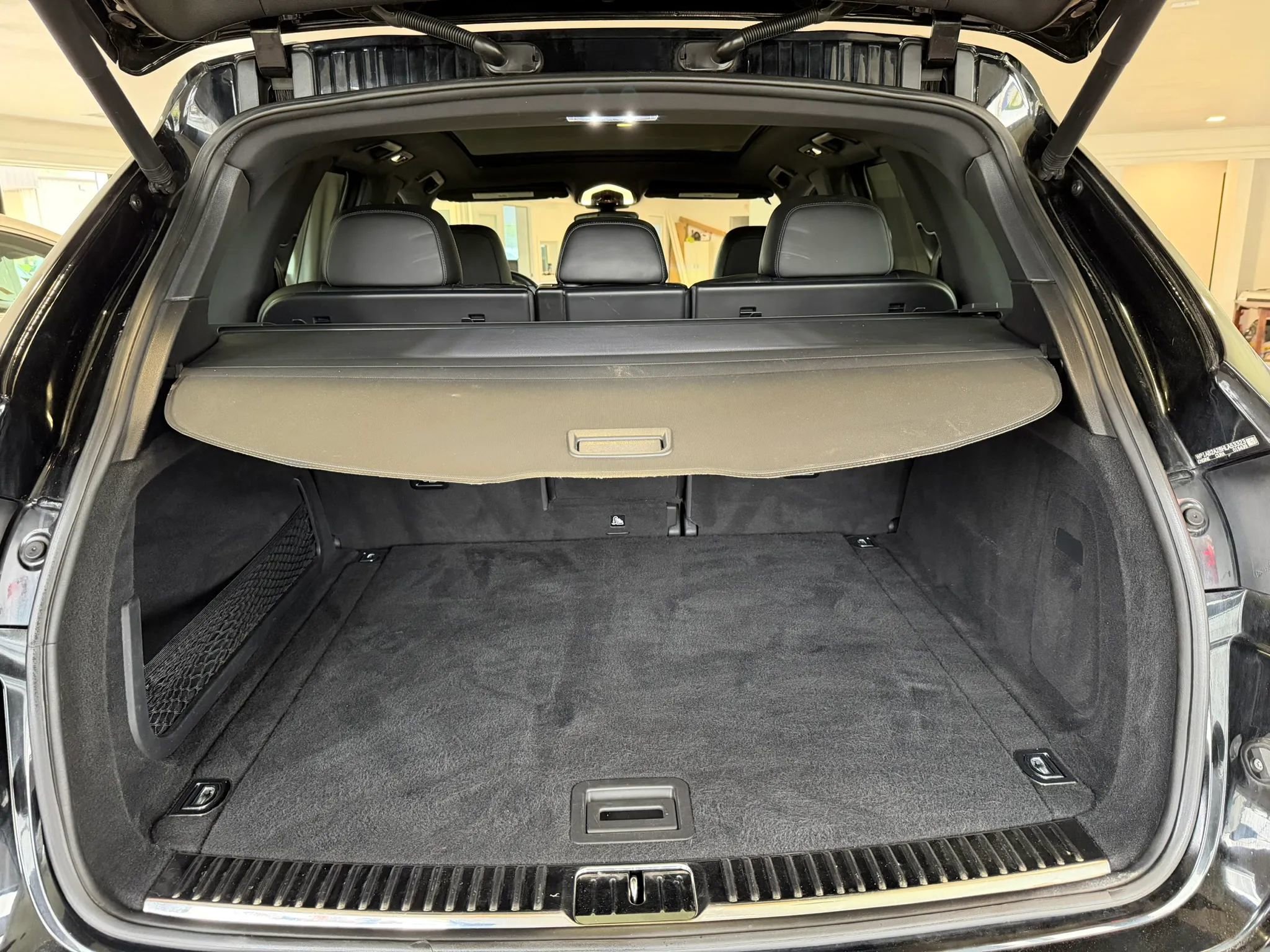 Used 2017 Porsche Cayenne S AWD/4WD image 25