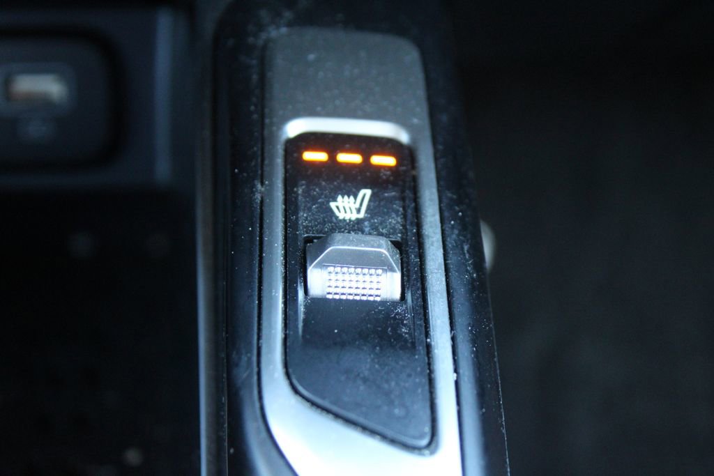 Certified 2023 Kia Sorento S image 40