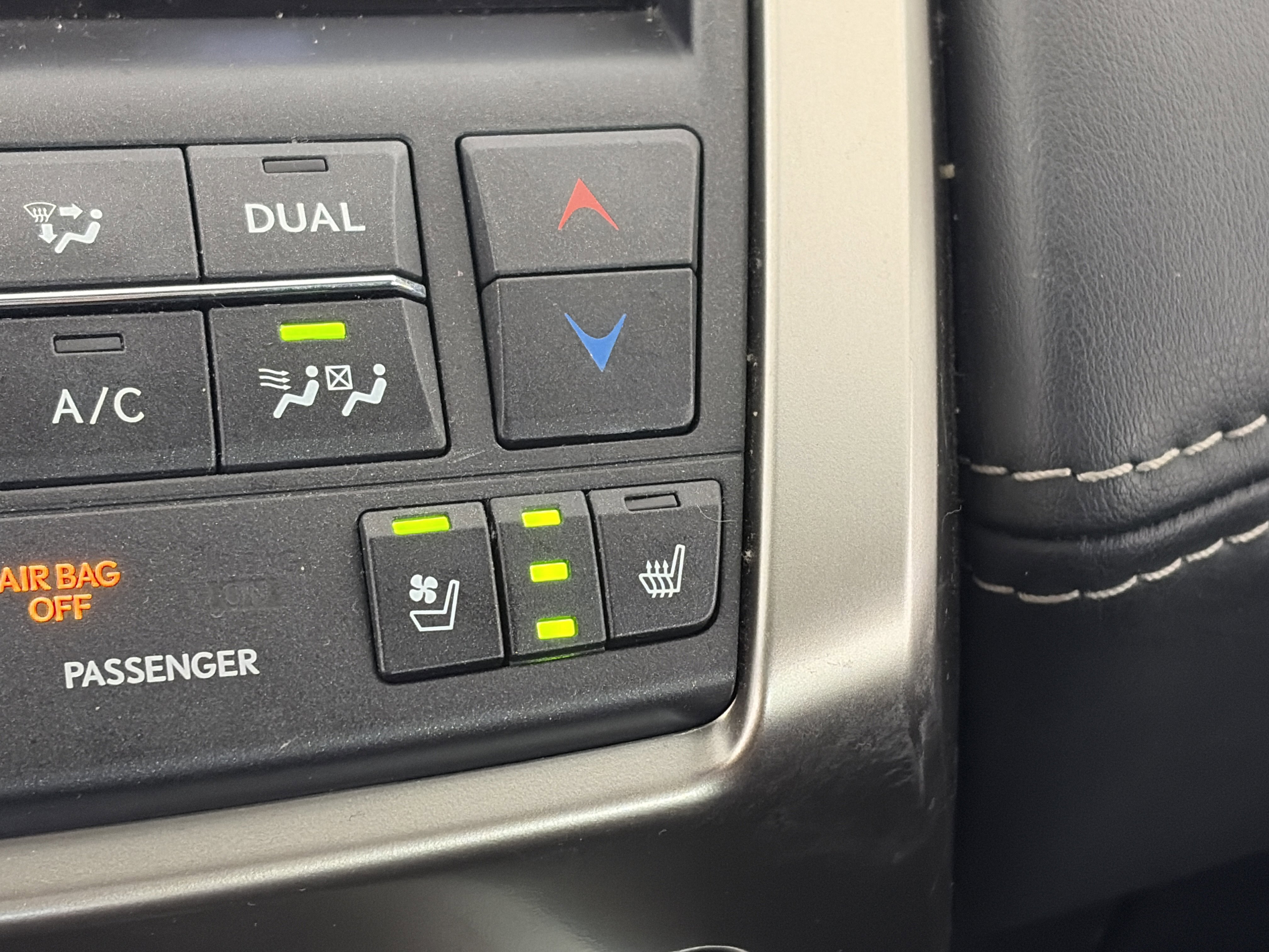 Used 2017 Lexus NX 300h AWD w/ Premium Package image 25
