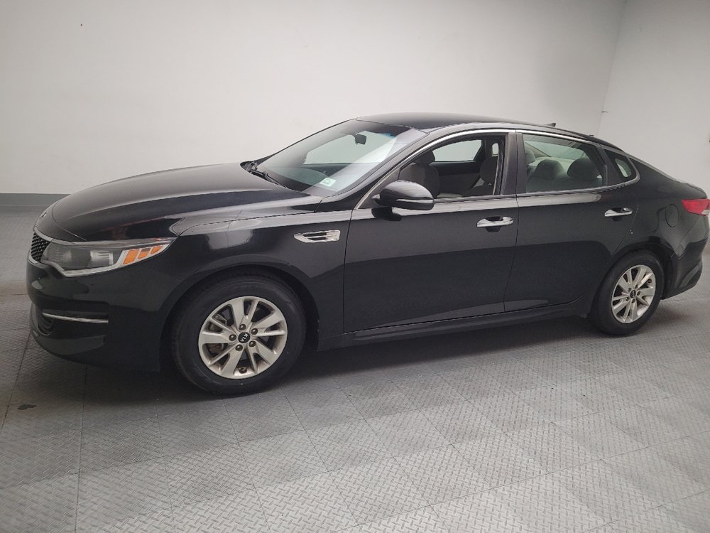 Used 2017 Kia Optima LX FWD image 2