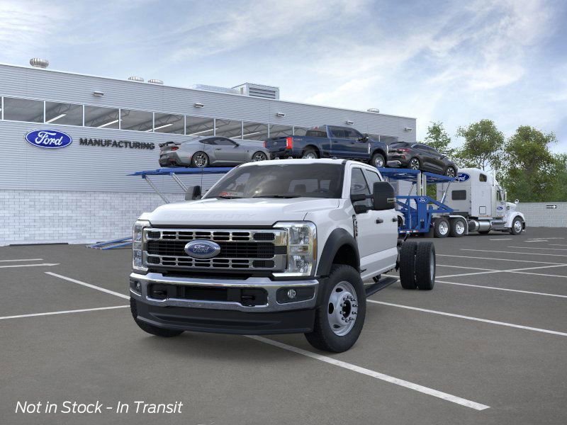 New 2026 Ford F550 4x4 Crew Cab image 2