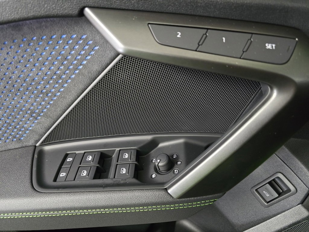 New 2026 Audi RS 3 2.5T image 9