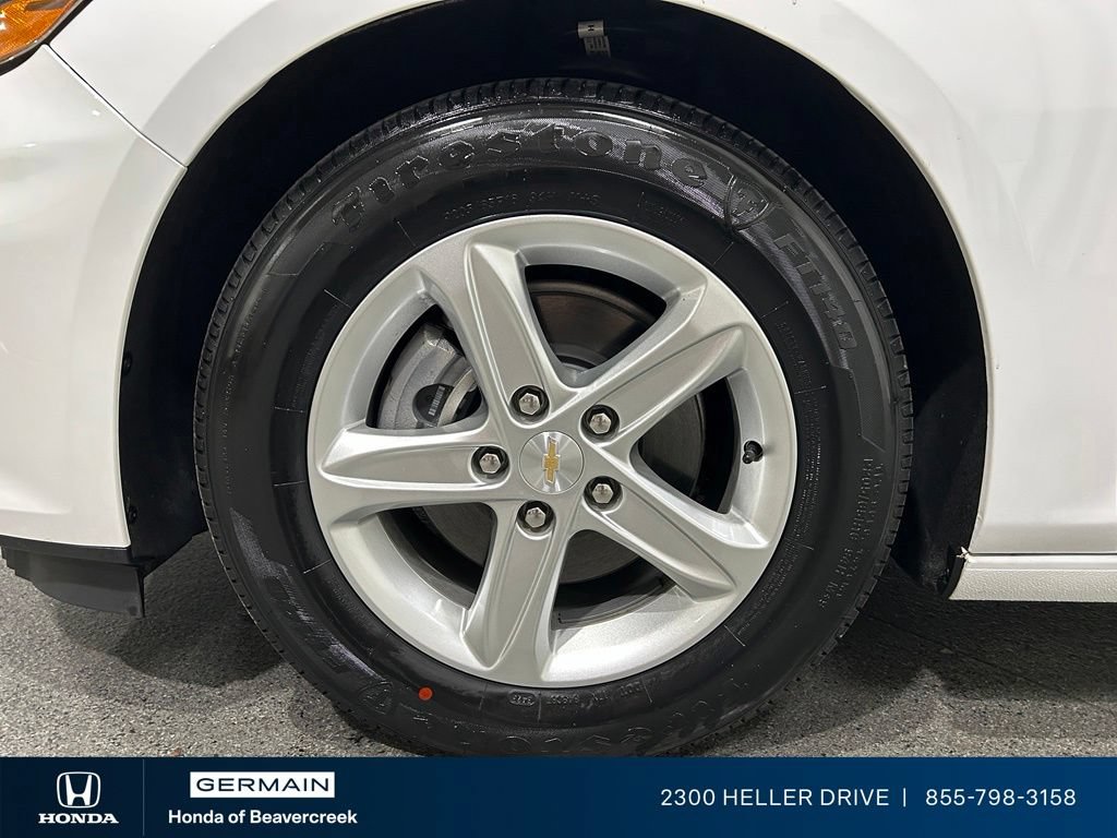 Used 2024 Chevrolet Malibu LS FWD image 13