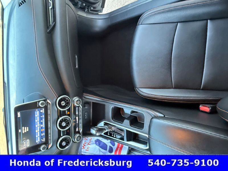 Used 2023 Nissan Sentra SR w/ SR Premium Package image 27