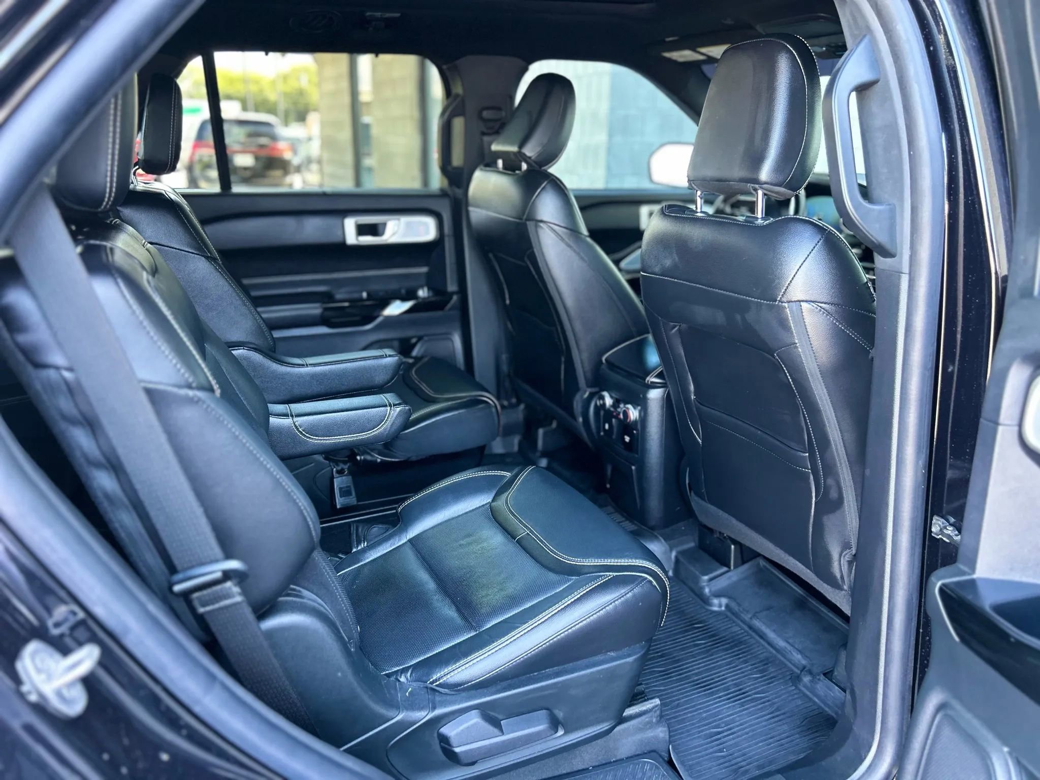 Used 2022 Ford Explorer ST w/ Equipment Group 401A image 16
