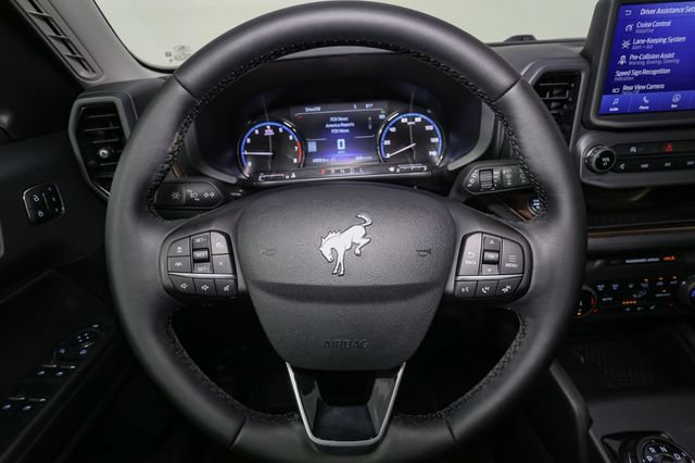 Used 2024 Ford Bronco Sport Outer Banks w/ Tech Package AWD/4WD image 28