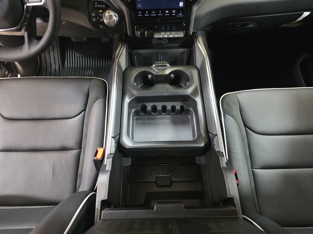 New 2027 RAM 1500 Laramie w/ Night Edition AWD/4WD image 13