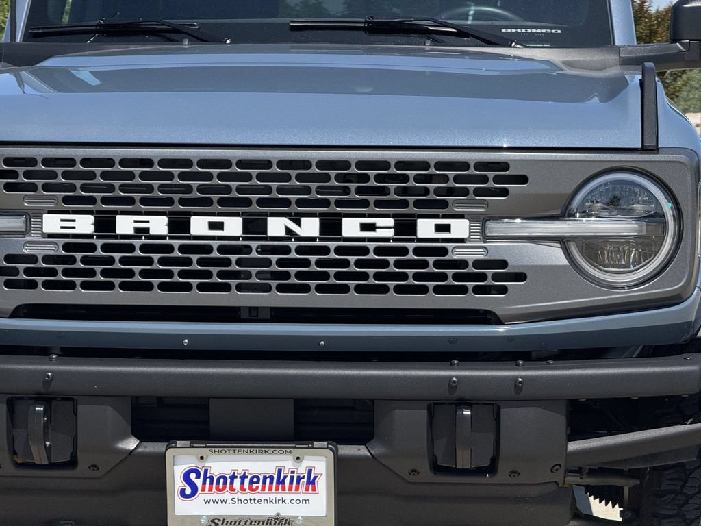 Used 2024 Ford Bronco Badlands AWD/4WD image 8