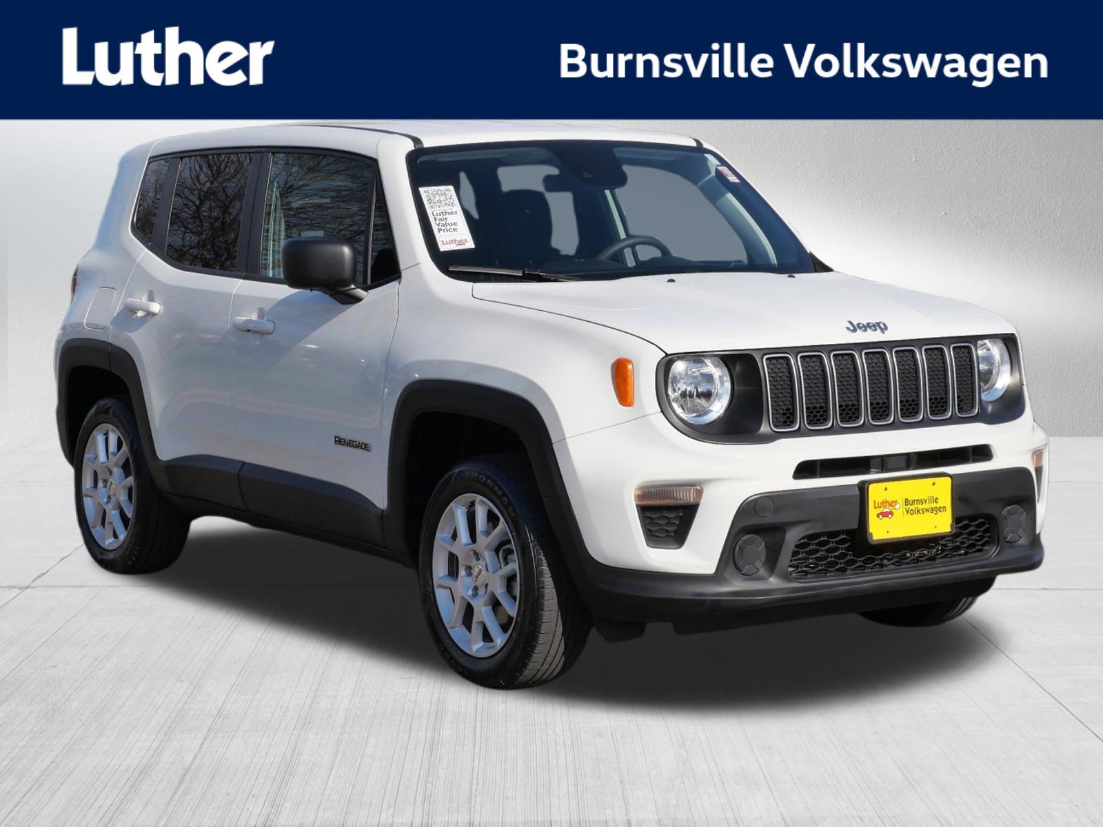 Used 2023 Jeep Renegade Latitude AWD/4WD image 1