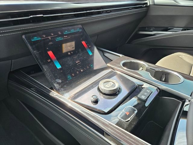 New 2026 Cadillac Escalade ESV Sport AWD/4WD image 24