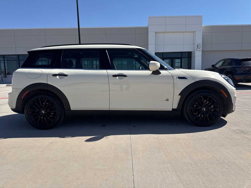 Used 2022 MINI Cooper Clubman S w/ Premium Package image 6