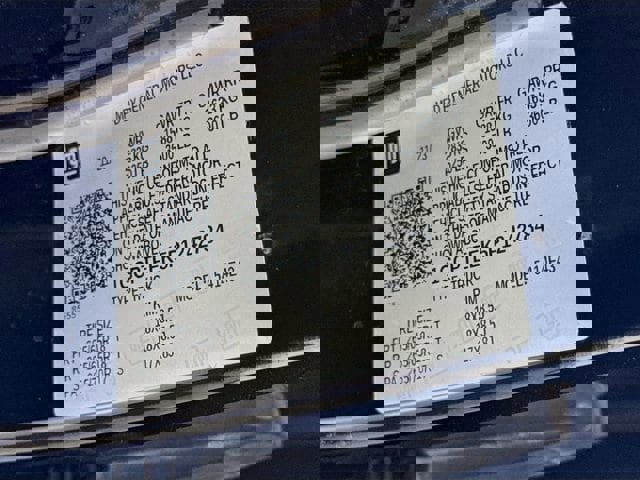 Used 2023 Chevrolet Colorado Trail Boss AWD/4WD image 30