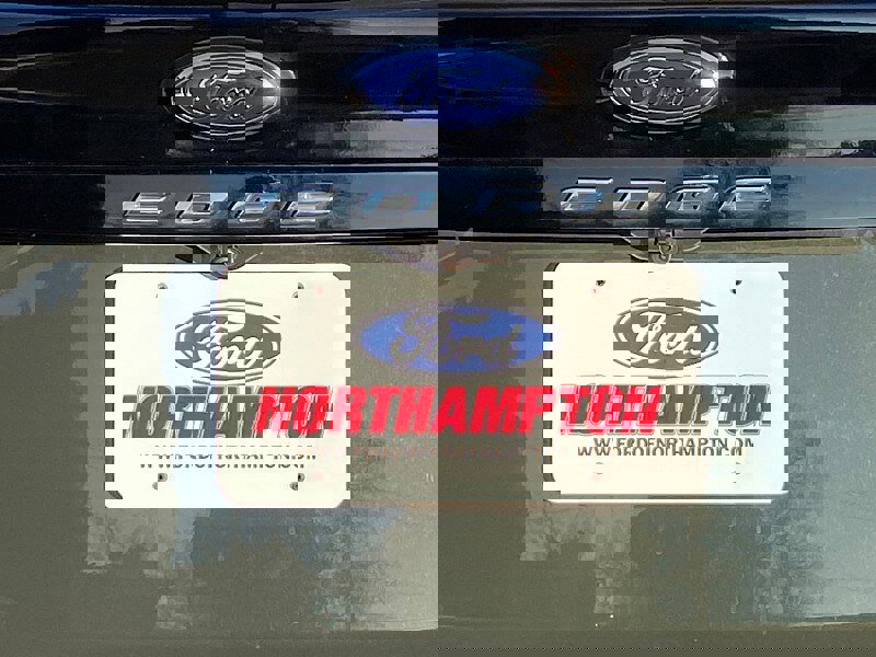 Certified 2022 Ford Edge ST w/ Equipment Group 401A image 10