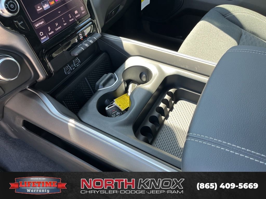 New 2026 RAM 1500 Big Horn AWD/4WD image 10