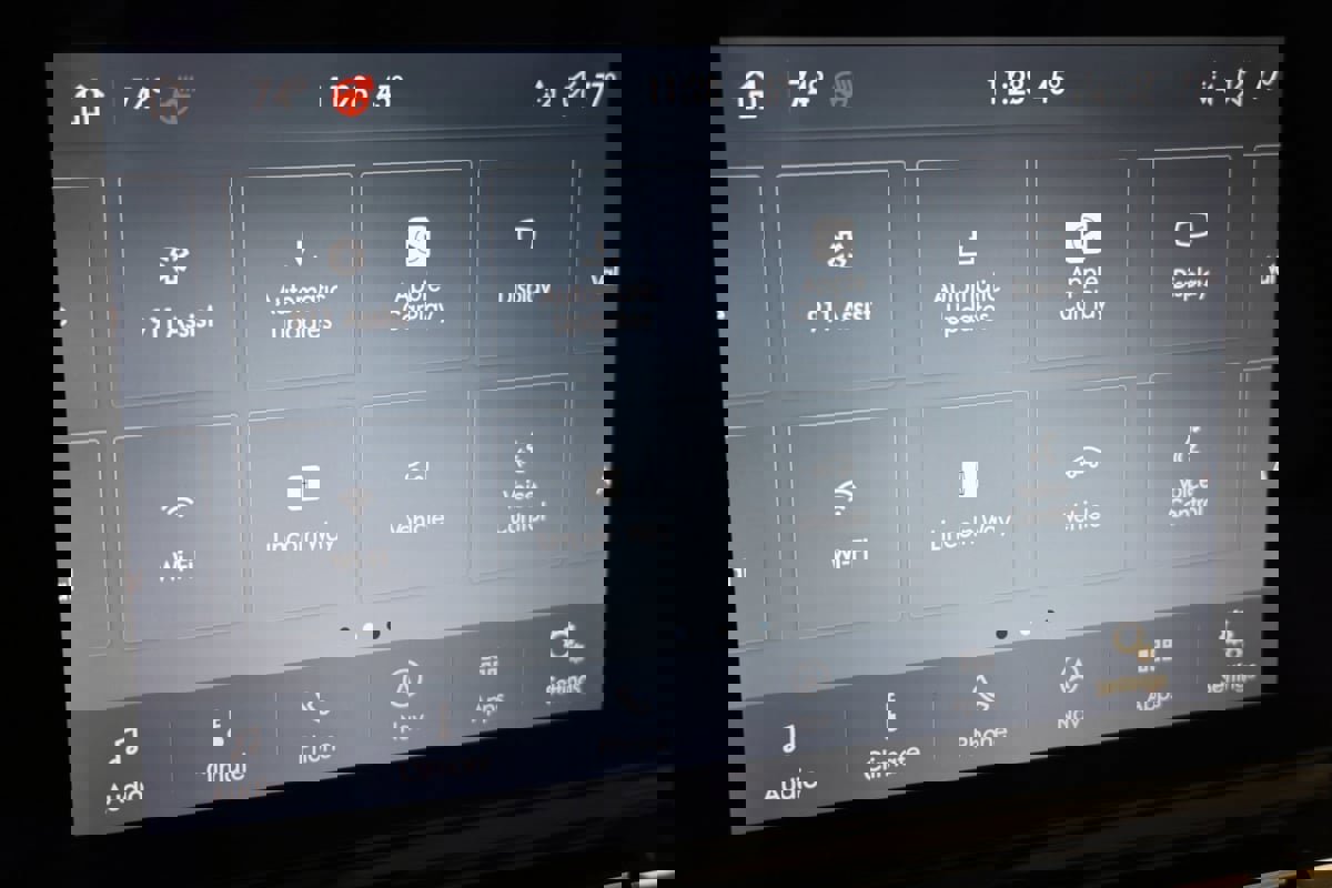 Used 2020 Lincoln Navigator L Black Label w/ Cargo Convenience Package image 60