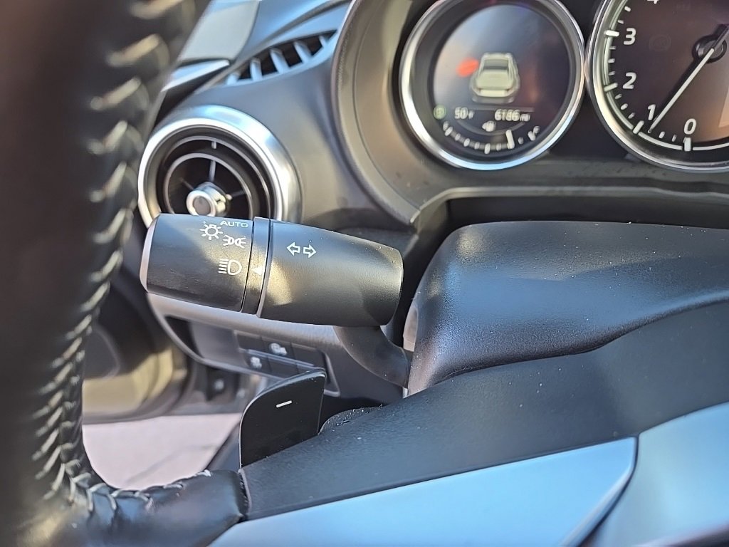 Used 2024 MAZDA MX-5 Miata RF Grand Touring image 38