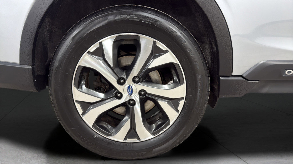 Certified 2021 Subaru Outback Limited image 39