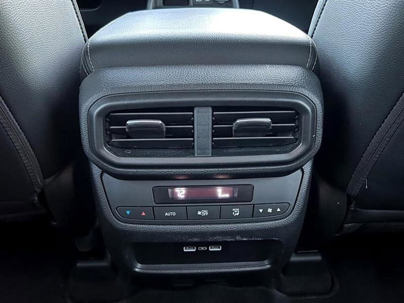 Used 2023 Honda Pilot EX-L image 42